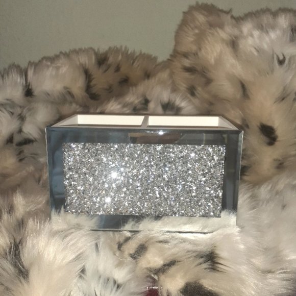 Make up box - Picture 1 of 4